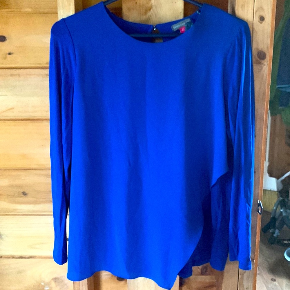 VINCE CAMUTO blouse small